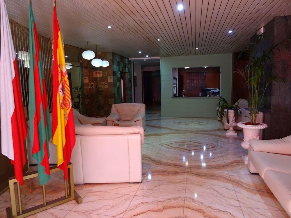 Hotel Marques De Santillana 토렐라베가 외부 사진