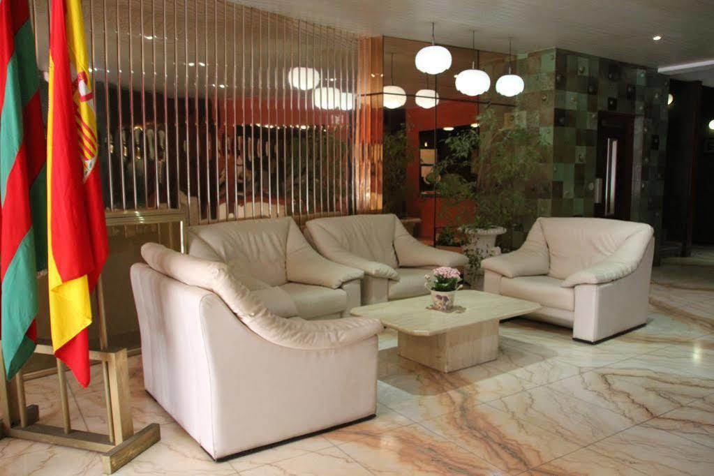 Hotel Marques De Santillana 토렐라베가 외부 사진
